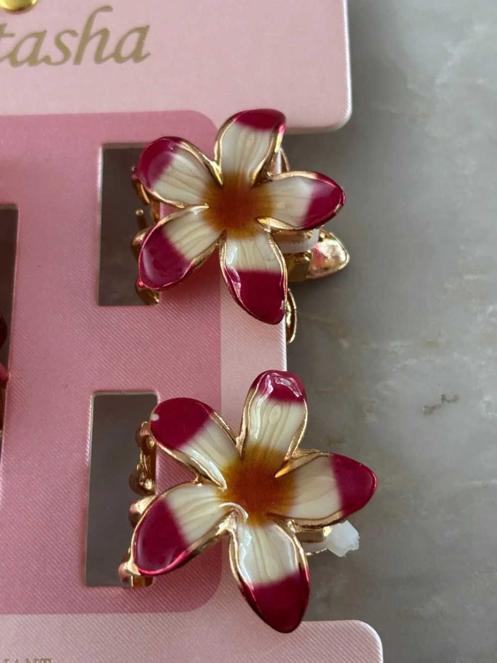 NWT Natasha Couture Pink and Gold Tropical Plumeria Floral Hair Claw Set